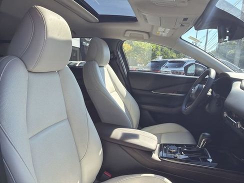 Used 2021 MAZDA CX-30 FWD 2.5 S w/ Premium Package image 25