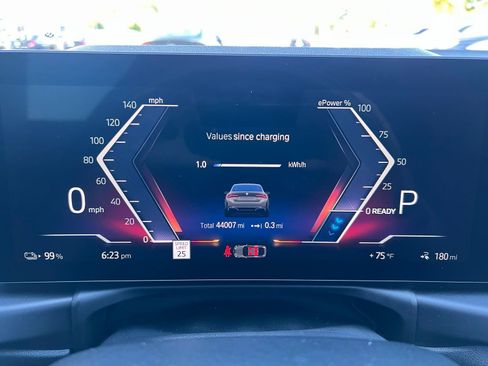 Used 2023 BMW i4 eDrive35 RWD image 35