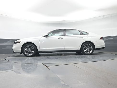 Used 2024 Honda Accord EX-L image 26