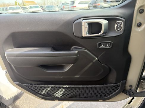 Certified 2022 Jeep Wrangler Unlimited Sport image 30