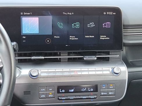 Used 2024 Hyundai Kona SEL AWD/4WD image 14