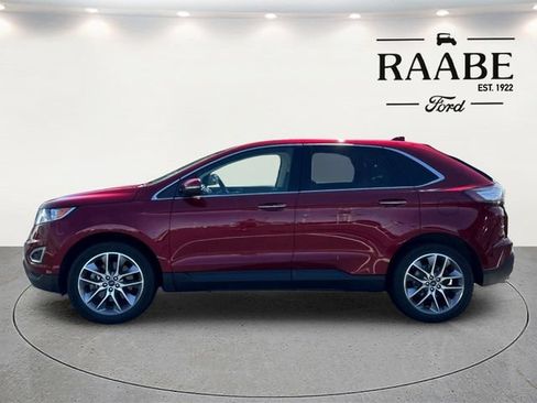 Used 2018 Ford Edge Titanium w/ Equipment Group 301A AWD/4WD image 13