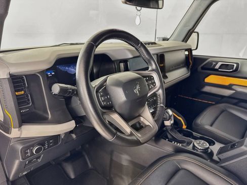 Used 2022 Ford Bronco Badlands w/ Sasquatch Package AWD/4WD image 10