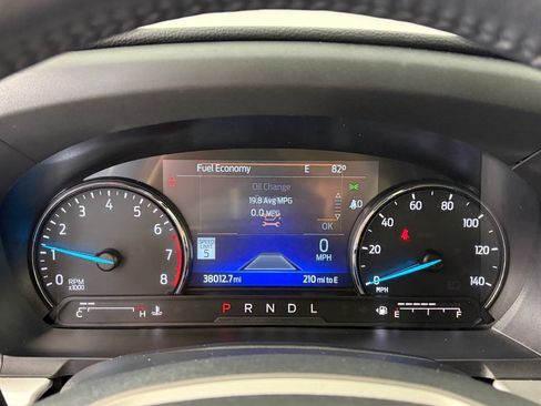 Used 2022 Ford Explorer XLT w/ Equipment Group 202A AWD/4WD image 15