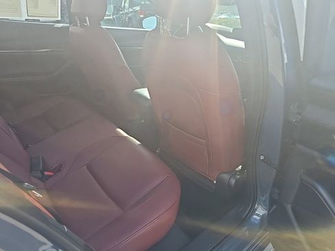 Used 2024 MAZDA MAZDA3 s image 20