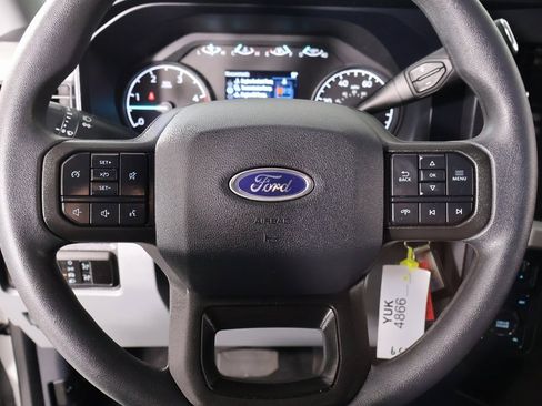 Used 2025 Ford F250 XL w/ STX Appearance Package image 3