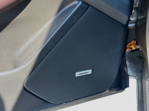 Used 2022 Cadillac XT6 Premium Luxury w/ Technology Package image 26