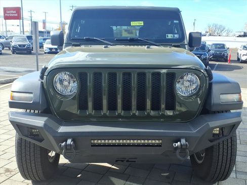 Used 2021 Jeep Wrangler Sport S image 9