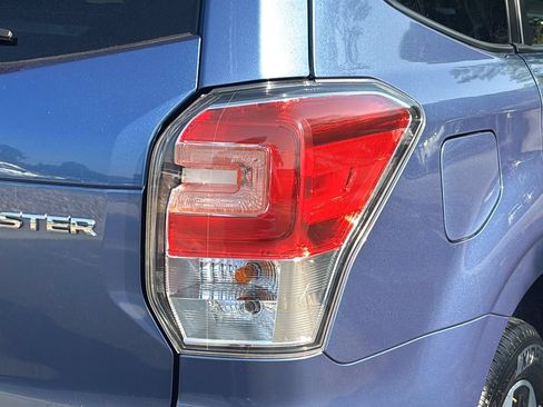 Used 2018 Subaru Forester 2.5i Premium AWD/4WD image 13
