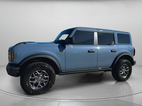 New 2025 Ford Bronco Badlands image 14