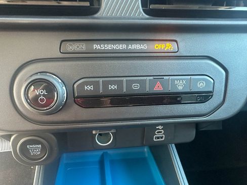 New 2025 Ford Maverick XLT FWD image 22
