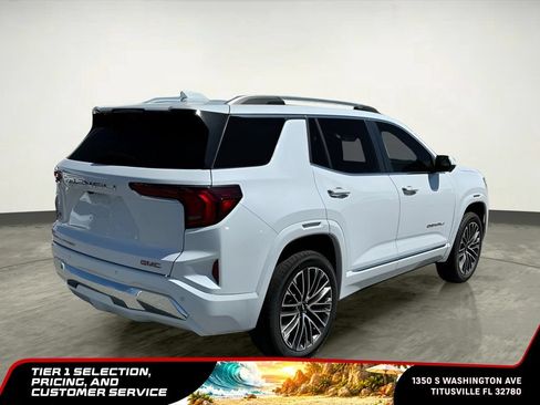Used 2026 GMC Terrain Denali AWD/4WD image 7