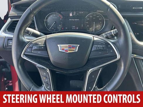 Used 2020 Cadillac XT5 Premium Luxury image 7