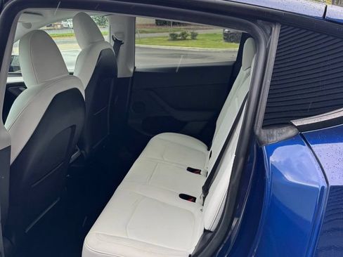 Used 2023 Tesla Model Y Long Range AWD/4WD image 10