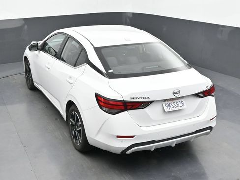Used 2024 Nissan Sentra SV FWD image 21