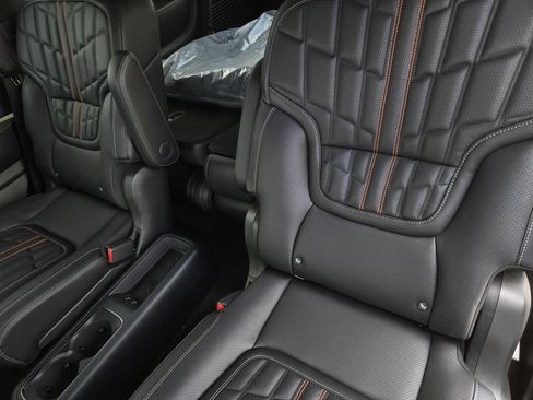New 2026 Nissan Armada PRO-4X w/ Captain's Chari Seat Package AWD/4WD image 15