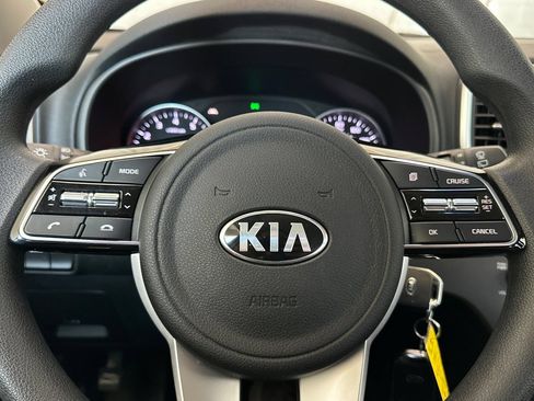 Certified 2021 Kia Sportage LX w/ LX Fwd Popular Package image 24