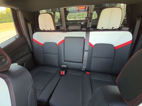 Used 2024 GMC Canyon AT4X image 23