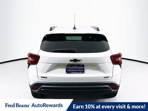 New 2026 Chevrolet Trax RS w/ Sunroof Package image 5