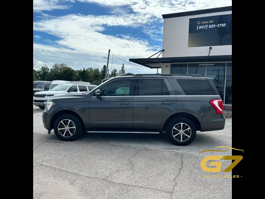 Used 2018 Ford Expedition XLT w/ Equipment Group 202A RWD image 7