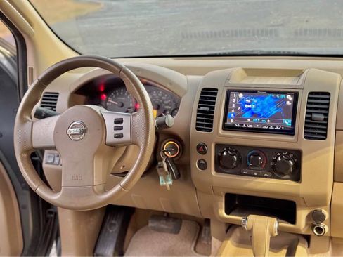 Used 2006 Nissan Frontier SE w/ (P01) Power Pkg image 8