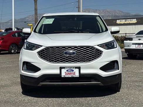 Certified 2023 Ford Edge SEL image 3