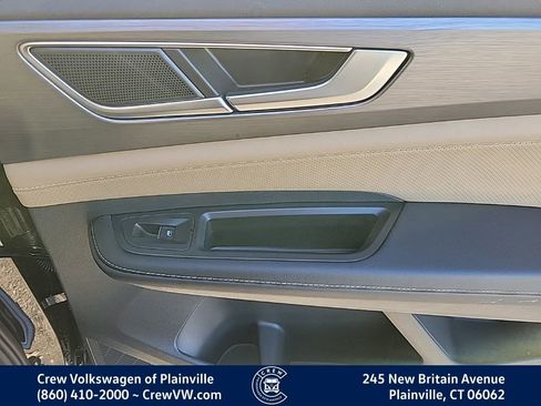 New 2026 Volkswagen Atlas Cross Sport SE image 45