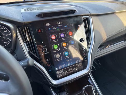 Used 2025 Subaru Outback Touring XT image 17