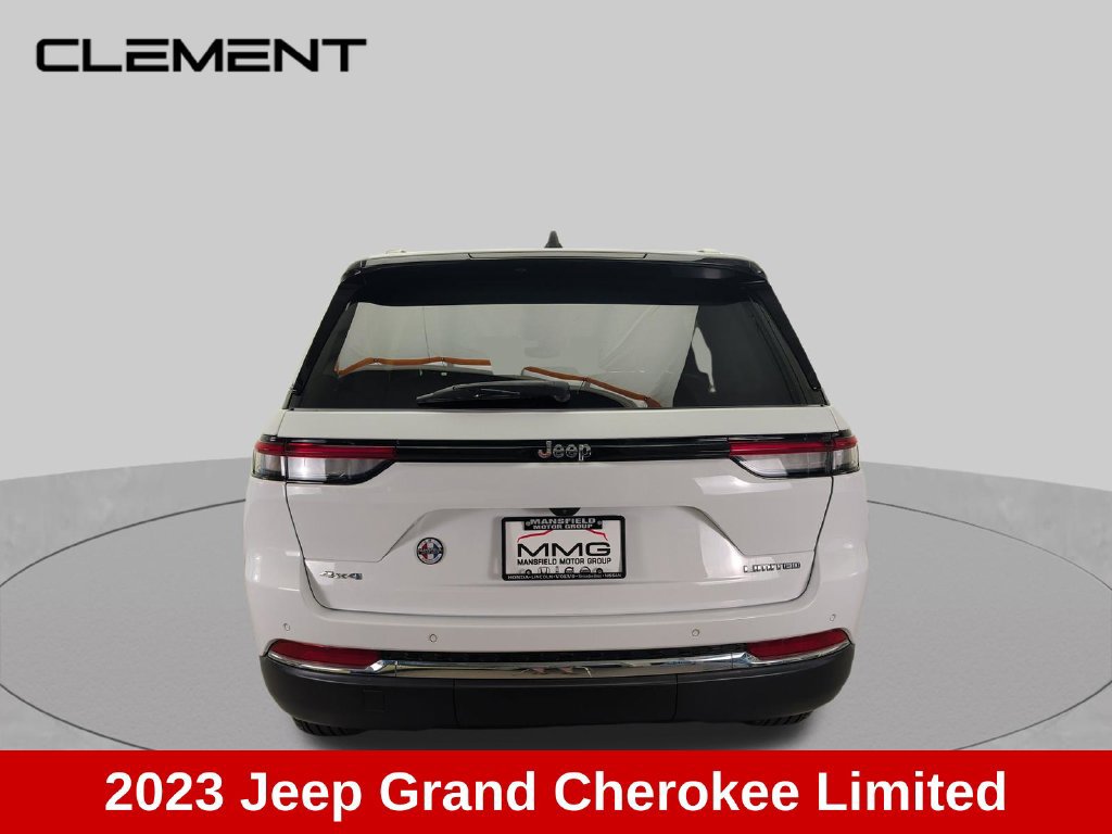 Used 2023 Jeep Grand Cherokee Limited AWD/4WD image 4