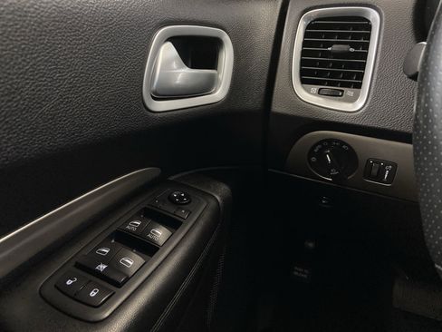 Certified 2020 Dodge Durango SXT w/ 3rd Row Seating Group image 23