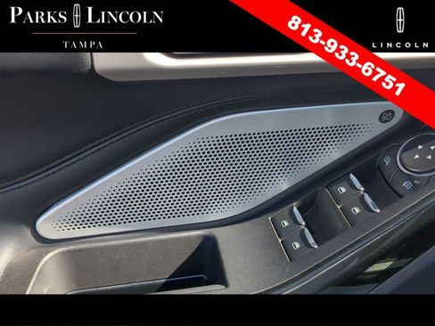 Used 2022 Ford Explorer Platinum w/ Equipment Group 601A AWD/4WD image 20