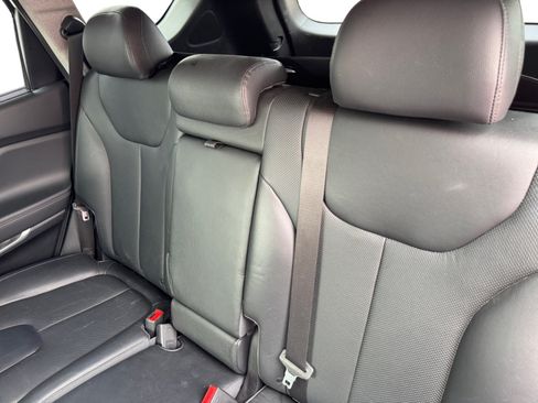 Used 2019 Hyundai Santa Fe FWD image 16