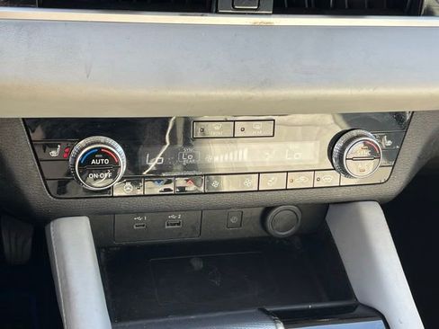 Used 2024 Mitsubishi Outlander SEL image 26