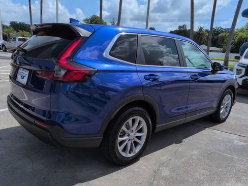 Used 2023 Honda CR-V EX-L image 4