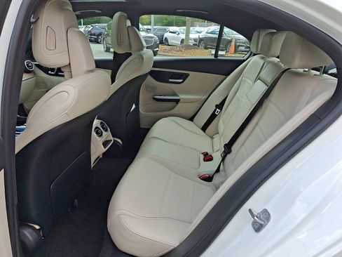 Used 2024 Mercedes-Benz C 300 Sedan image 19