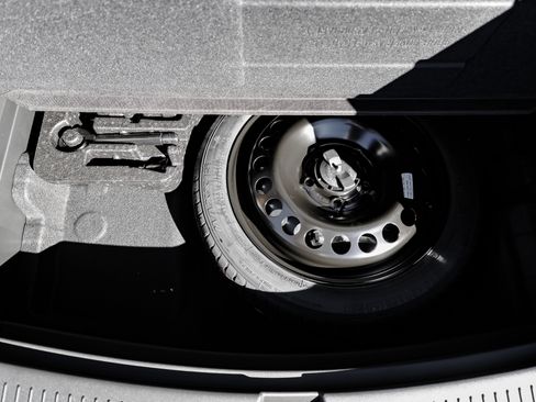 New 2026 Buick Encore GX Sport Touring w/ Comfort Package image 9