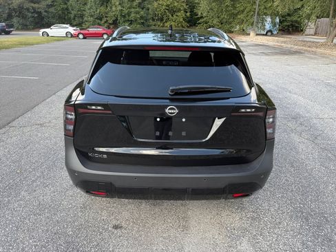 Certified 2026 Nissan Kicks SV w/ SV Premium Package FWD image 14