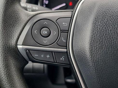 Used 2023 Toyota Camry LE image 30