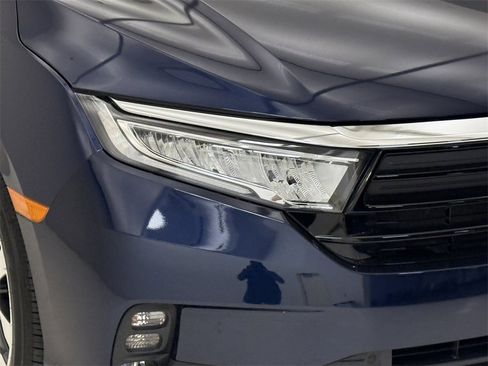 Certified 2024 Honda Odyssey EX-L image 5