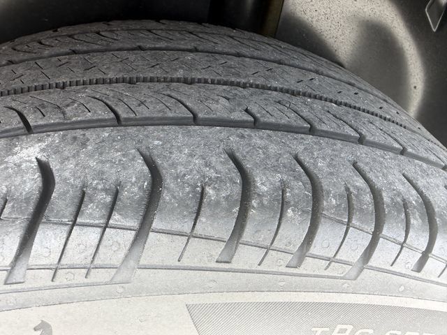 Used 2025 Chevrolet Trax RS w/ Driver Confidence Package FWD image 33