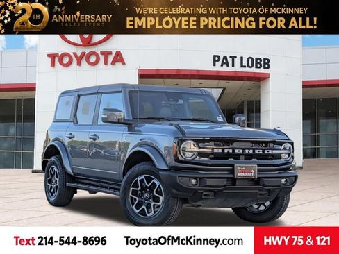 Used 2023 Ford Bronco Outer Banks AWD/4WD image 1