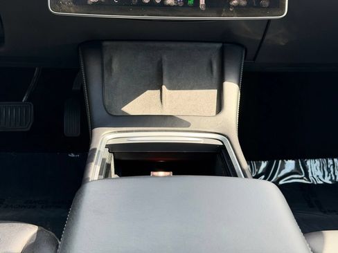 Used 2023 Tesla Model 3 Standard Range RWD image 22