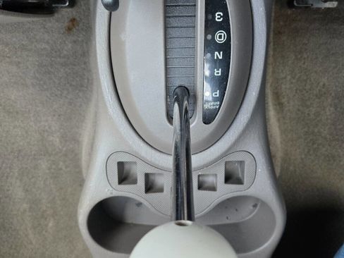 Used 2004 Chrysler PT Cruiser Limited image 22