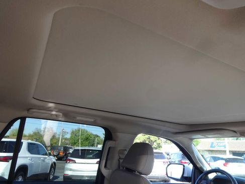 Used 2024 Ford Expedition Max Limited image 11