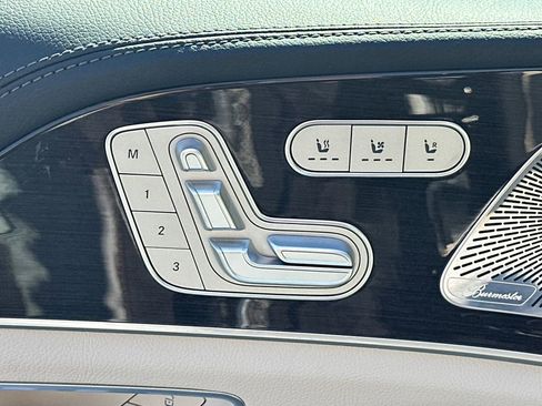 New 2026 Mercedes-Benz GLS 450 4MATIC image 11