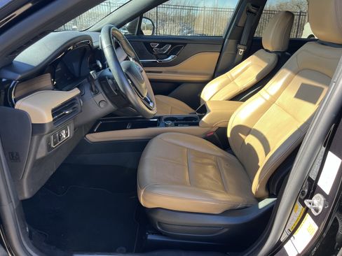 Used 2022 Lincoln Corsair Reserve w/ Elements Package image 22