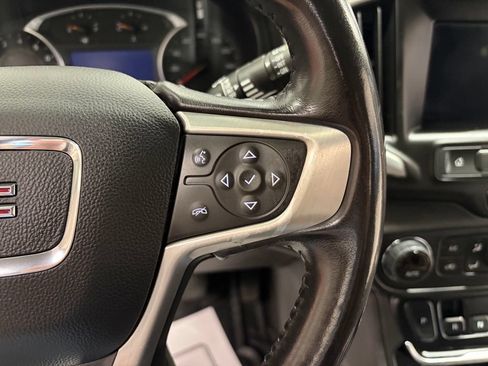 Used 2020 GMC Terrain SLE w/ Driver Convenience Package FWD image 12