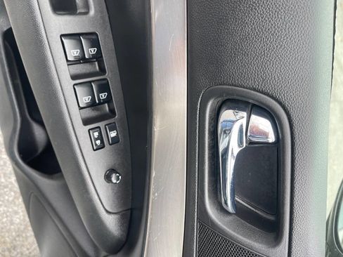 Used 2012 INFINITI G25 x image 24