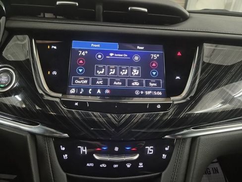 Certified 2025 Cadillac XT6 Premium Luxury image 29