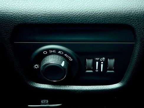 New 2026 Jeep Grand Cherokee Laredo AWD/4WD image 27